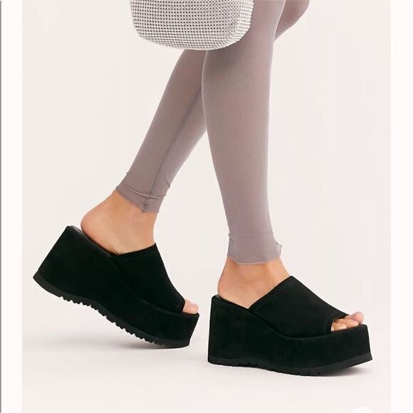 Free People Avery Black Suede Platform Sandals EU 40 US 10 NWOB